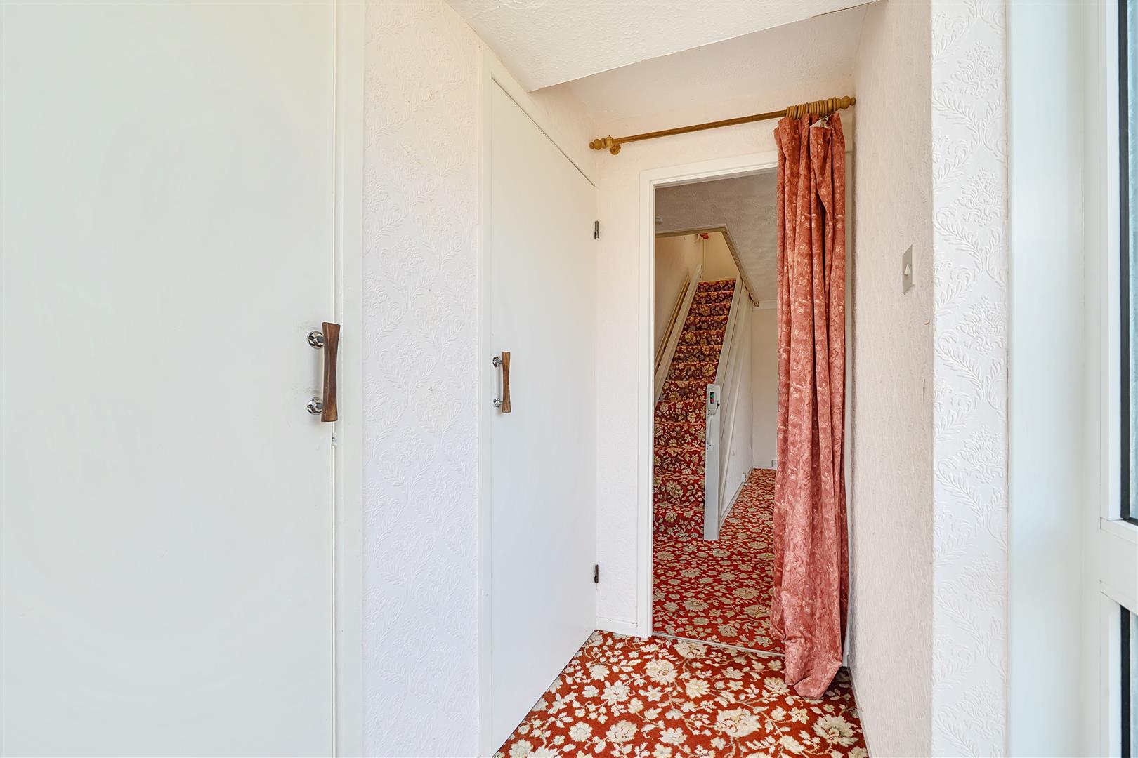 Bryn Morgrug, Pontardawe, Swansea, SA8 3DG